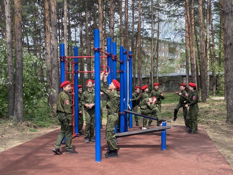 В Ангарске обновляют школьные спортплощадки