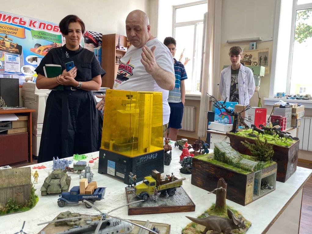 Ангарская станция юных техников обновила оборудование при поддержке Правительства Иркутской области