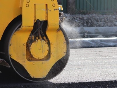 В Иркутске ремонтируют более 40 участков дорог частного сектора