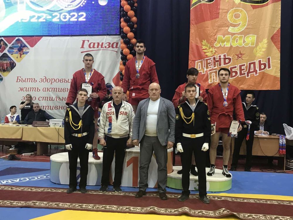 Самбисты Усть-Кута завоевали три медали на всероссийских соревнованиях