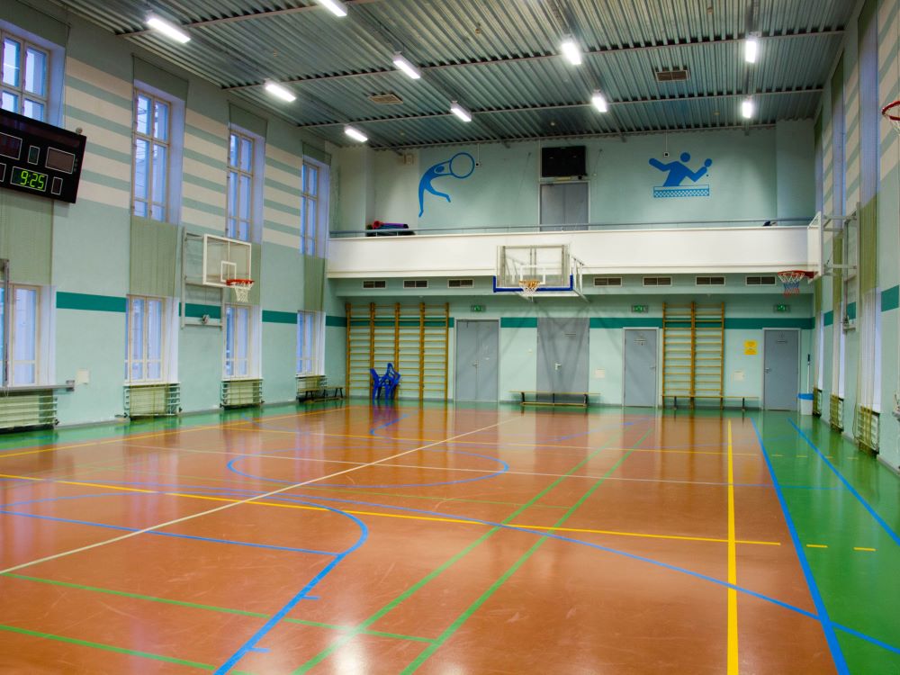 В школе №101 Вихоревки отремонтируют спортзал