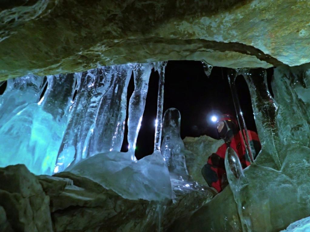 Две пещеры в Иркутской области планируют признать памятниками природы регионального значения