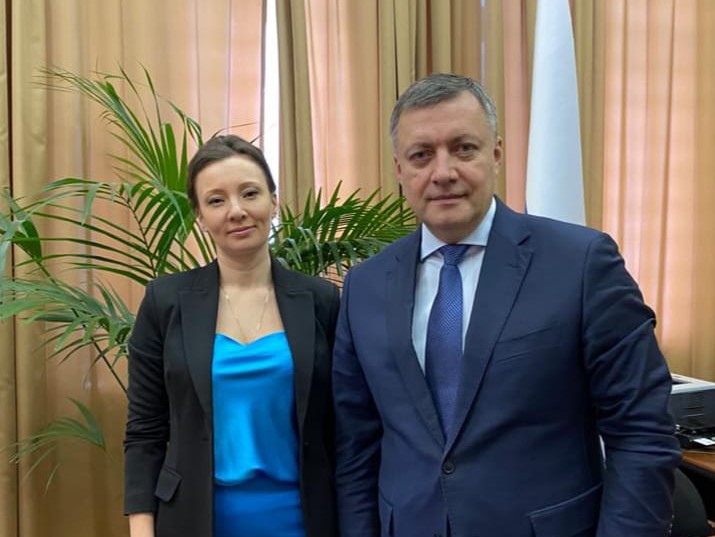 Игорь Кобзев и Анна Кузнецова обсудили вопросы защиты детей в регионе