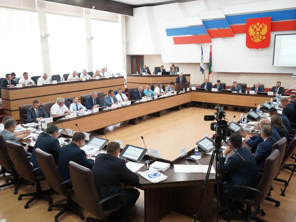 Игорь Кобзев провел в Братске выездное заседание Регионального совета Иркутской области