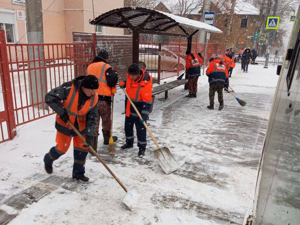 uborka snega ostanovka ai