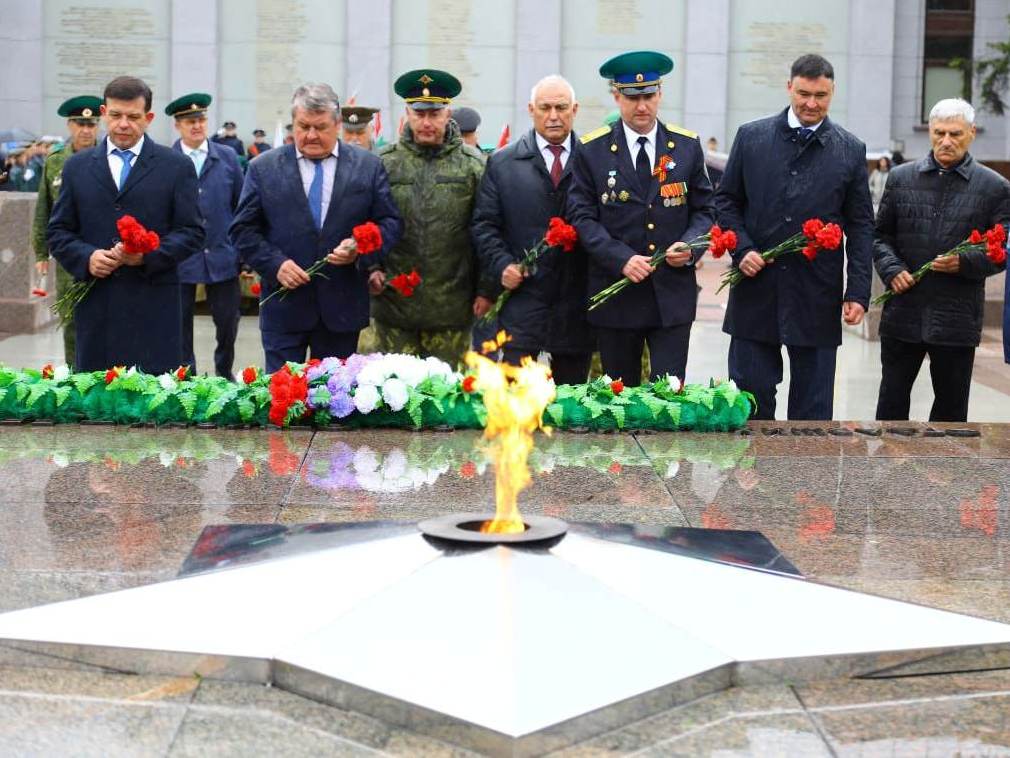 miting den pogranichnika ai