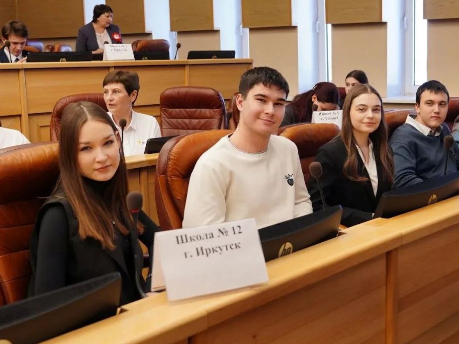 Иркутская школа №12 стала лучшей в регионе по патриотическому воспитанию