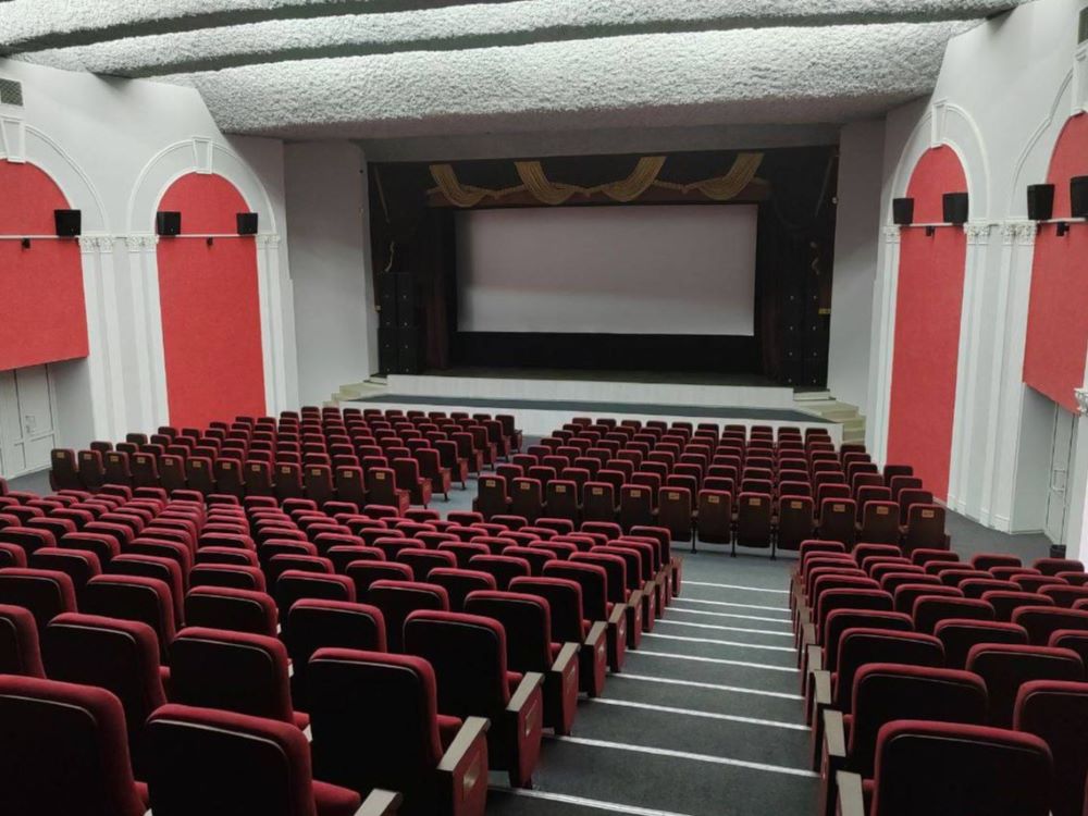 В Черемхово после капремонта открылся кинотеатр Дворца культуры «Горняк»