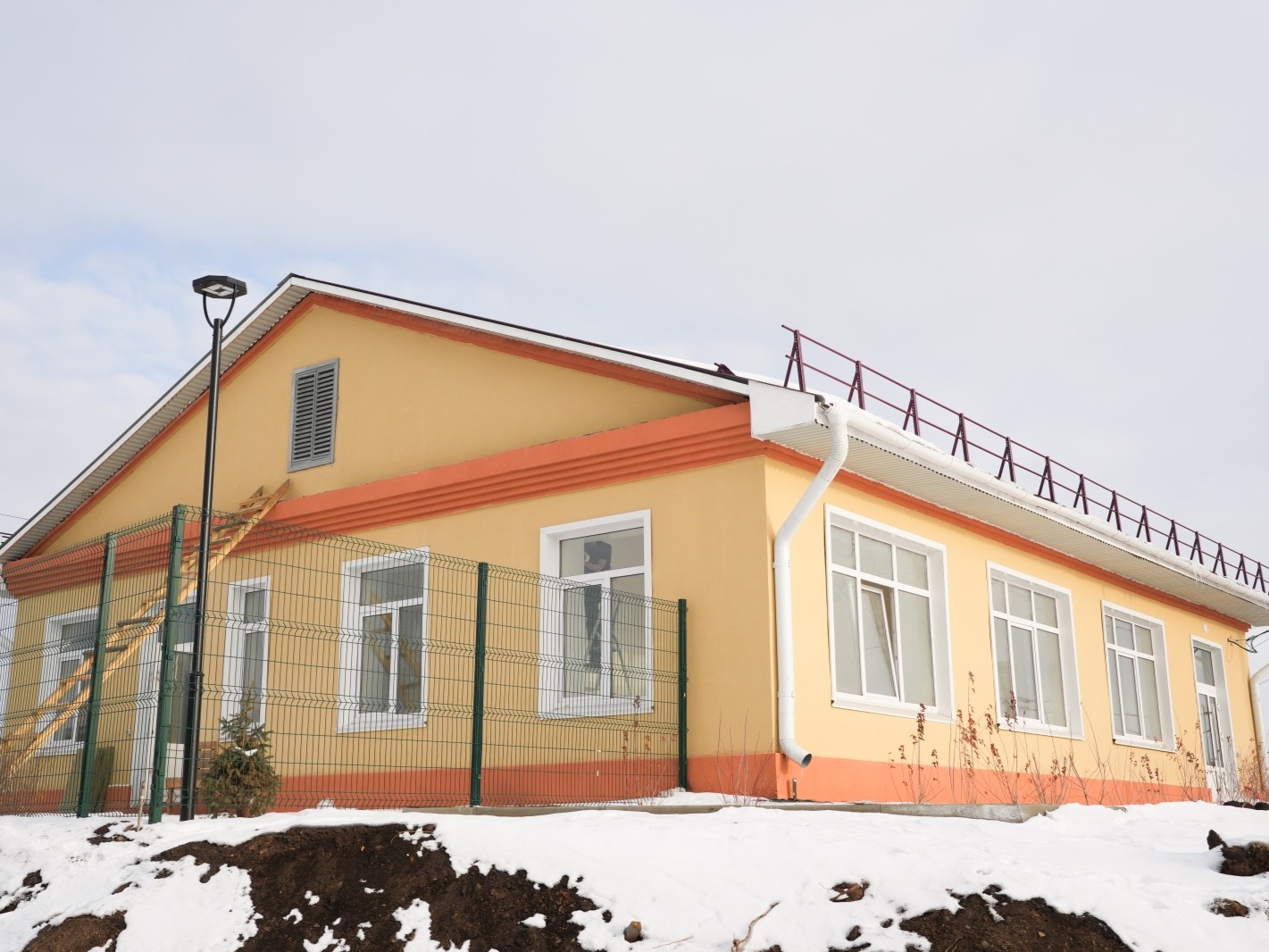 urik shkola iskusstv io