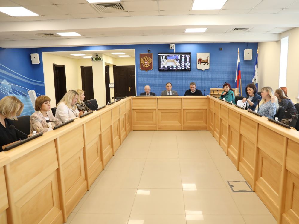 В Иркутской области предлагают полностью освободить ветеранов ВОВ от уплаты взносов на капремонт