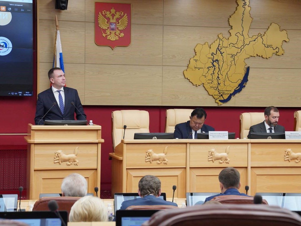 В Иркутской области установили административную ответственность за продажу энергетиков несовершеннолетним