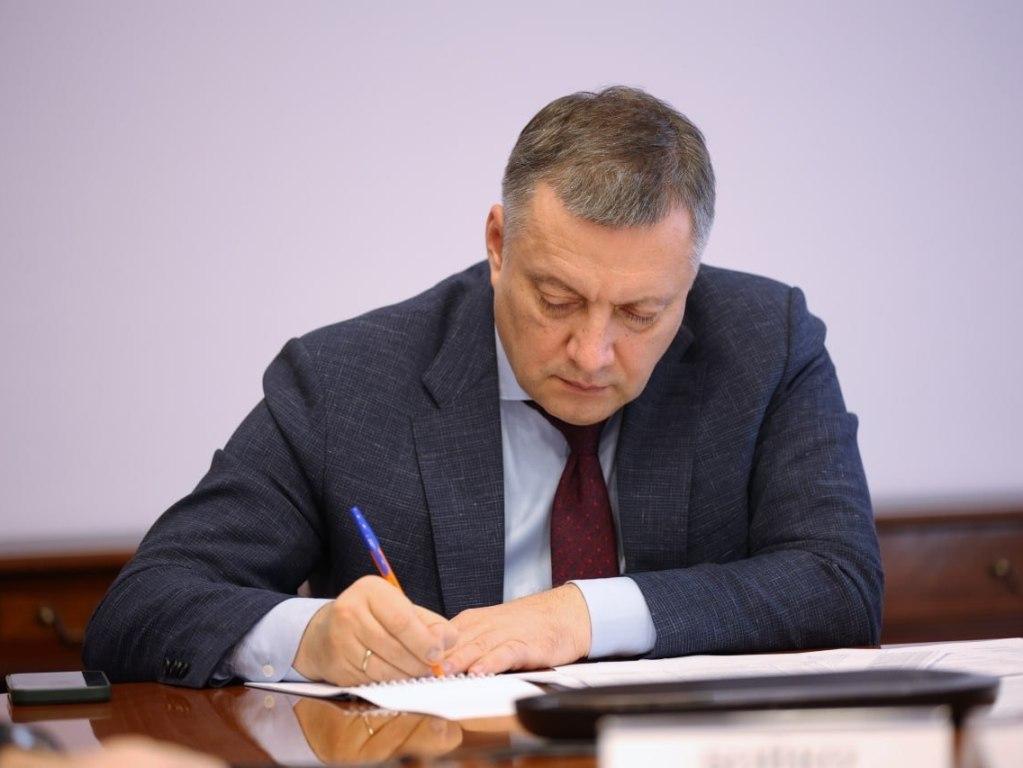 Игорь Кобзев подписал закон об увеличении в два раза единовременной выплаты участникам СВО