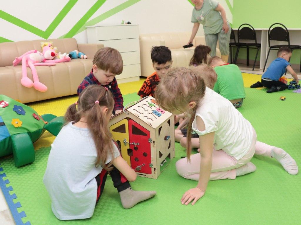 В Ивано-Матренинской детской клинической больнице Иркутска открыли игровую комнату