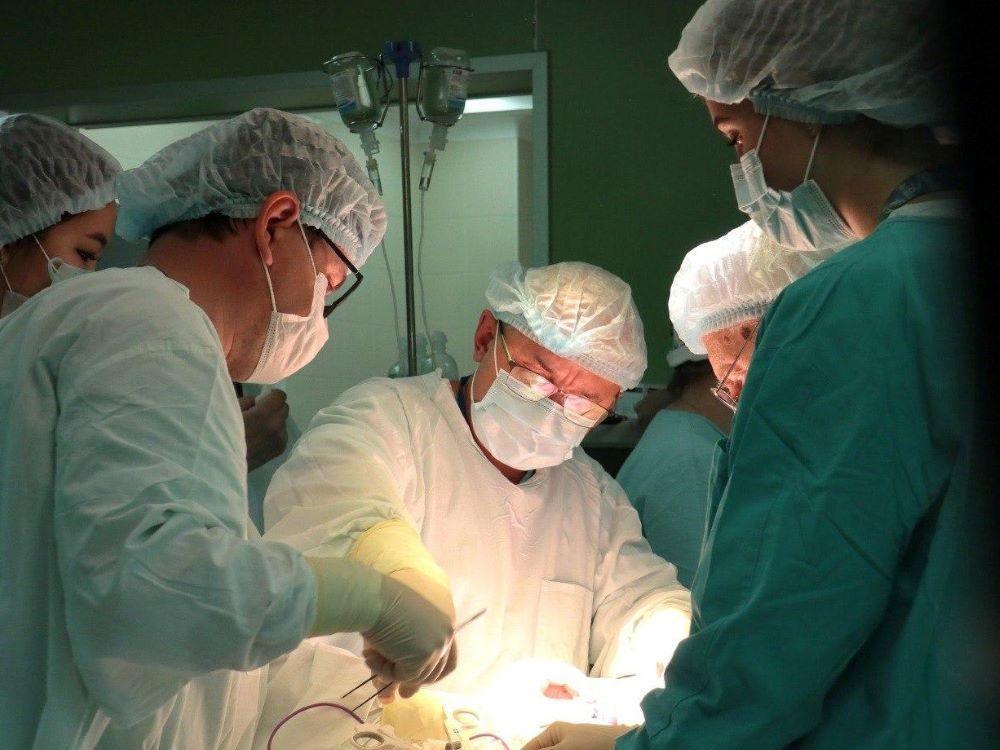 Хирурги Ивано-Матренинской больницы провели сложнейшую операцию по созданию искусственного пищевода