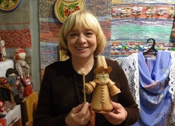 Первым «Народным мастером России» в Иркутской области стала жительница Саянска