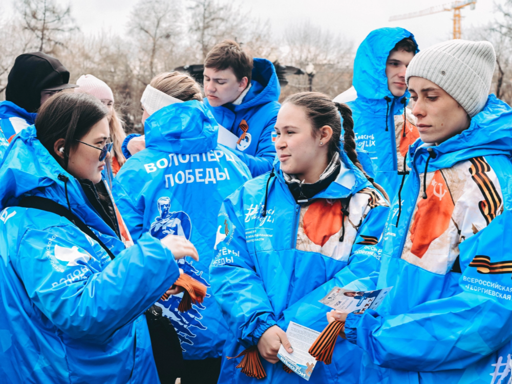Более четырех тысяч волонтеров задействуют в организации Дня Победы в Иркутской области
