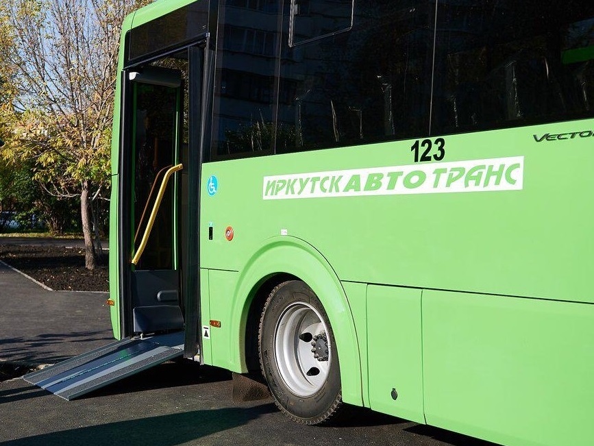 avtobus dostupnaya sreda ai
