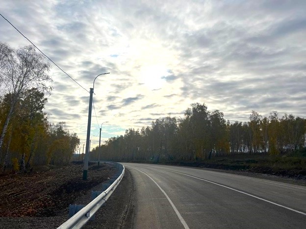 В Иркутской области сдали в эксплуатацию автомобильную дорогу в Свирск