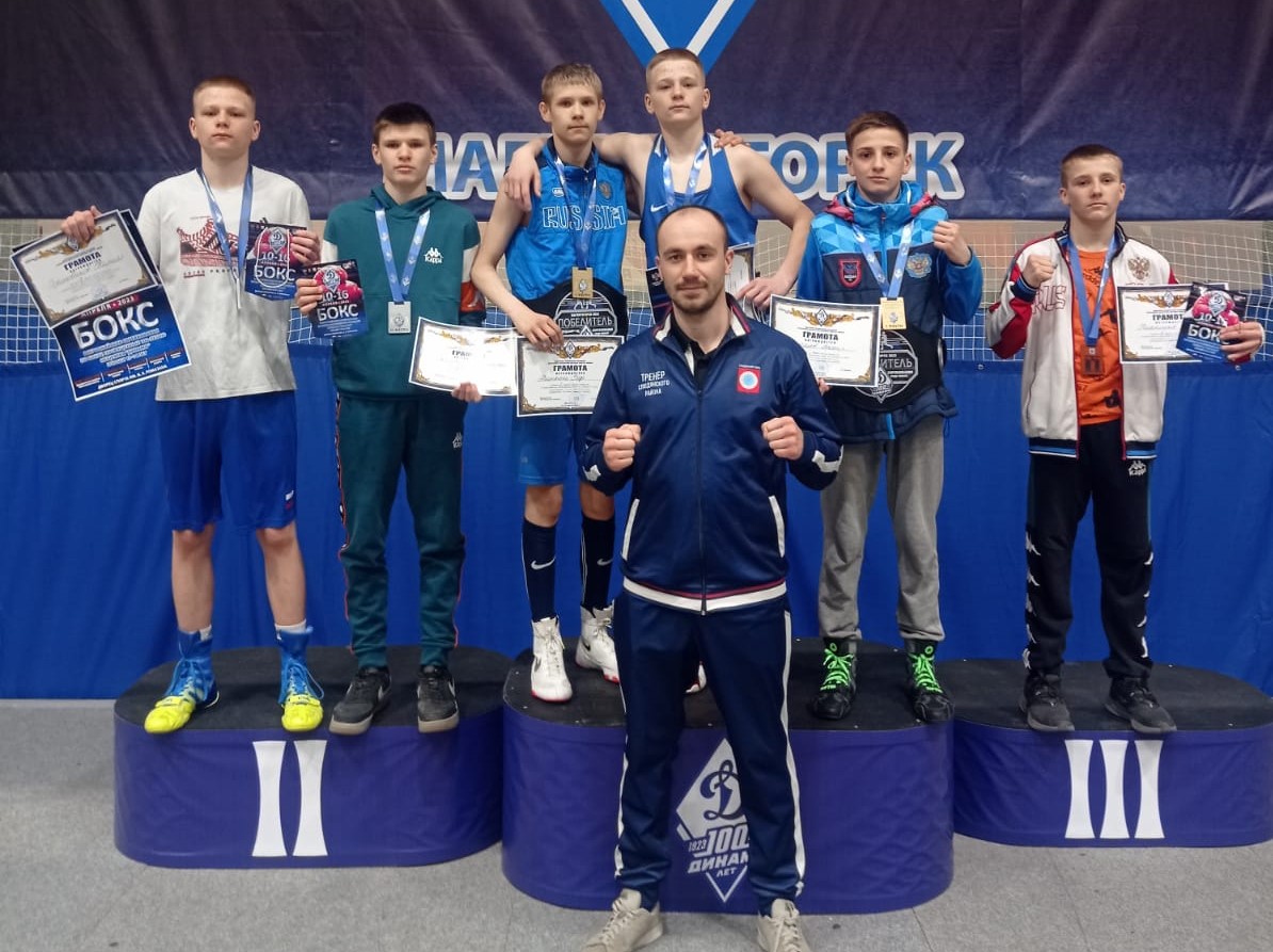 Шесть медалей выиграли боксеры Иркутской области на всероссийских соревнованиях