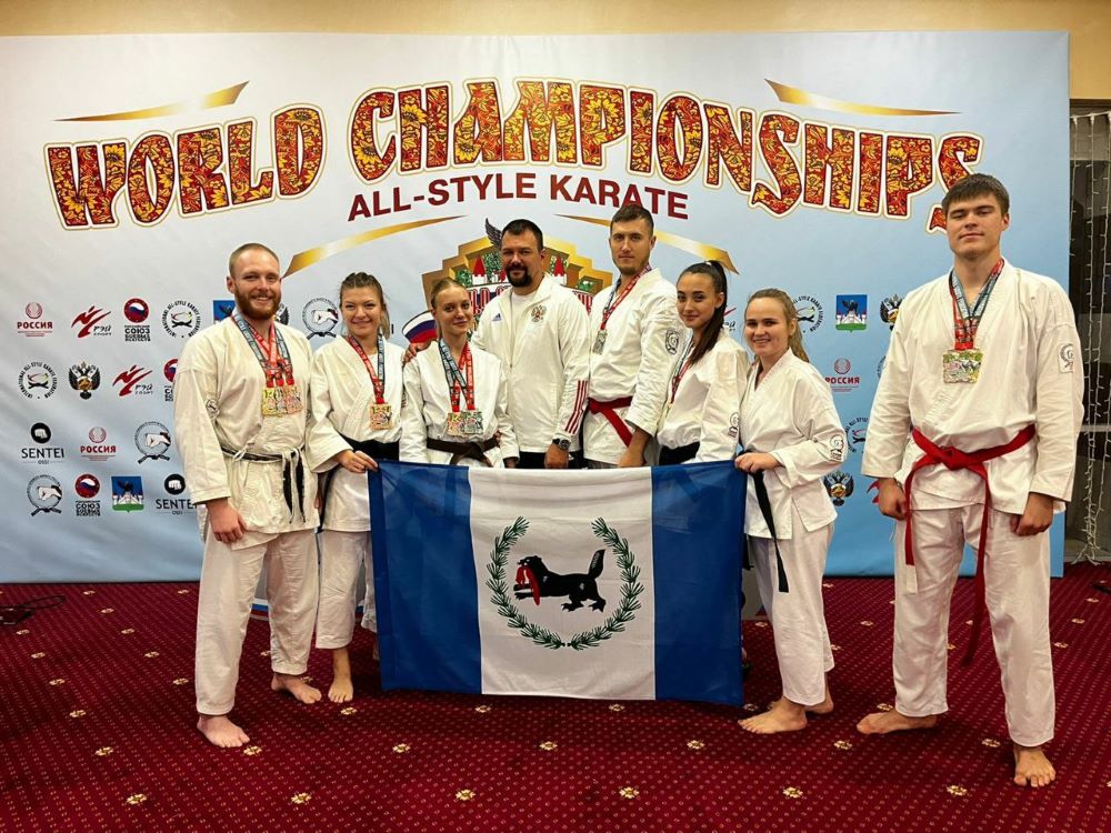 Иркутяне завоевали рекордное количество медалей на чемпионате и первенстве мира по каратэ