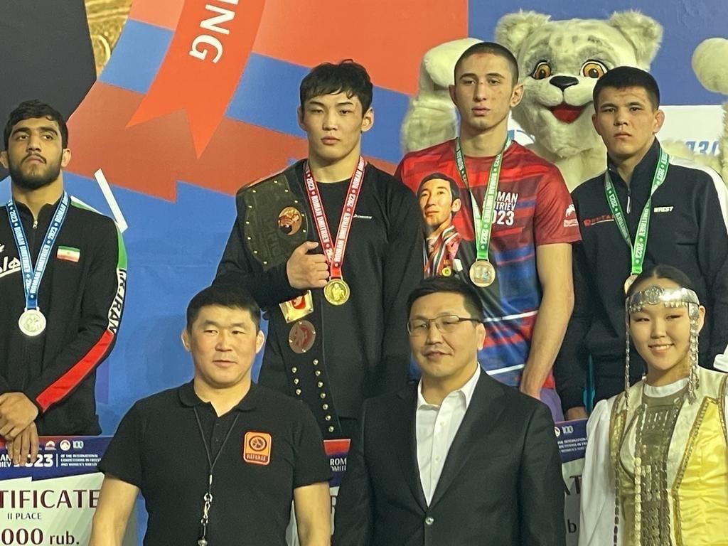 Сергей Якимов и Руслан Юршин стали призерами международного турнира по вольной борьбе