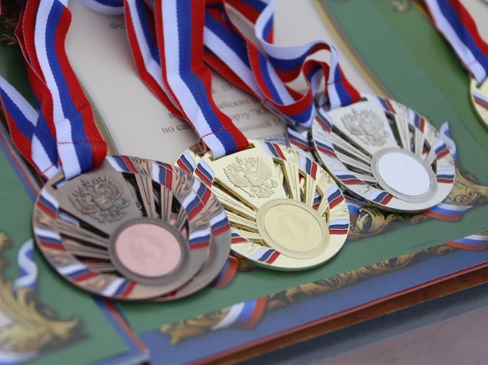 Братские саночники выиграли три медали на всероссийских соревнованиях «Юношеские игры»