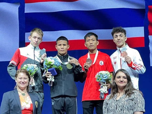Ренат Сулейманов стал серебряным призером чемпионата мира по тайскому боксу