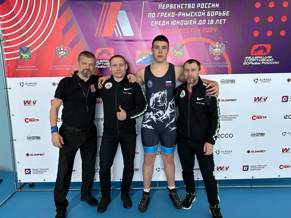 Никита Пошинов занял третье место на первенстве России по греко-римской борьбе
