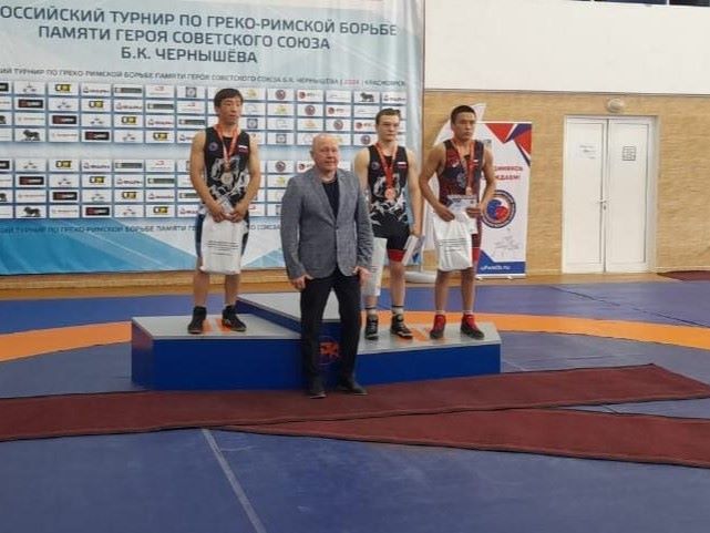 Спортсмены Прибайкалья стали бронзовыми призерами всероссийского турнира по греко-римской борьбе