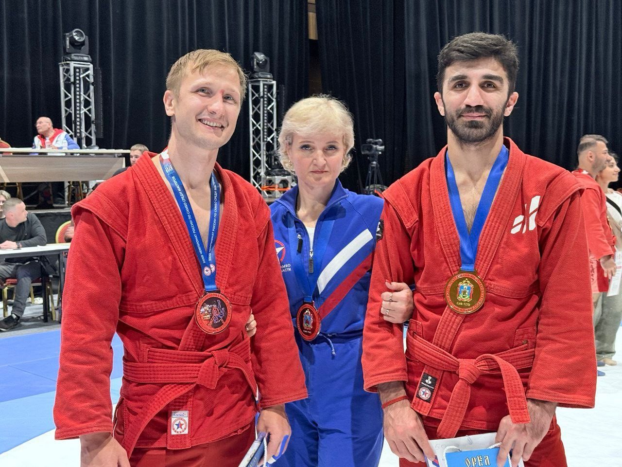 Самбисты Иркутской области завоевали две медали на открытом чемпионате России среди мастеров
