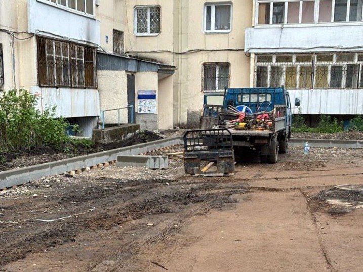 dvor 4zhd ai