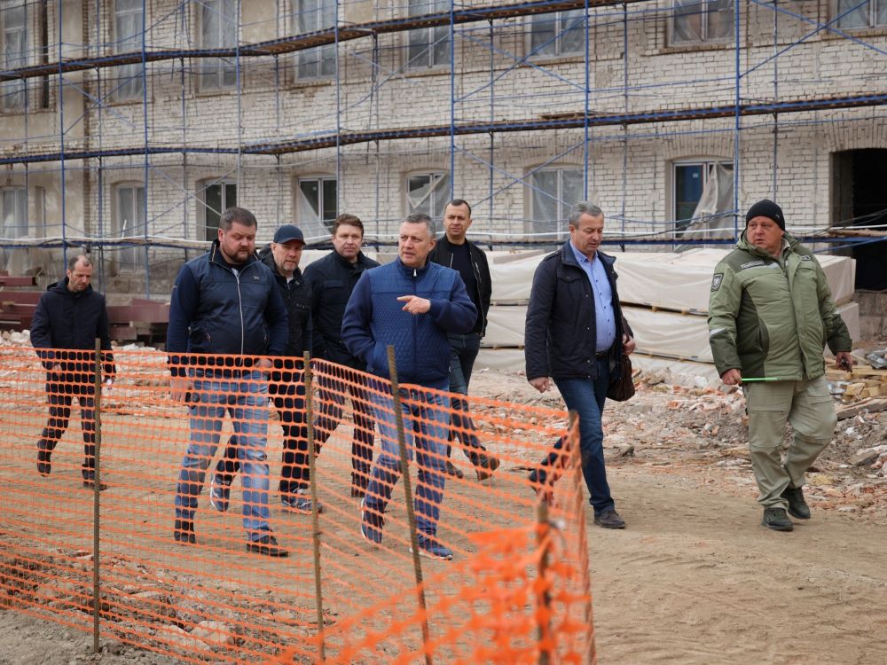 Игорь Кобзев проверил ход строительства Суворовского училища в Иркутске