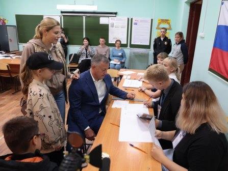 vybory io