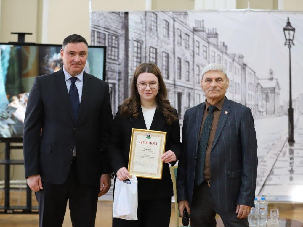 bolotov shkolnye sochinenia ai