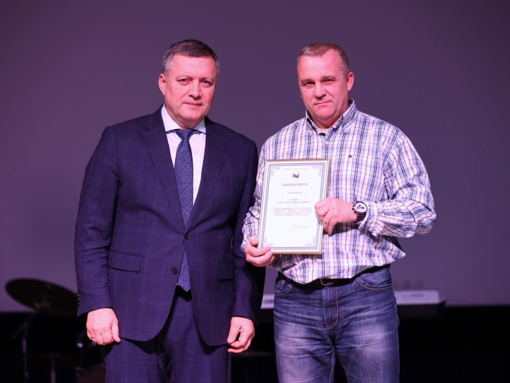 Игорь Кобзев вручил государственные награды к столетию гражданской авиации России