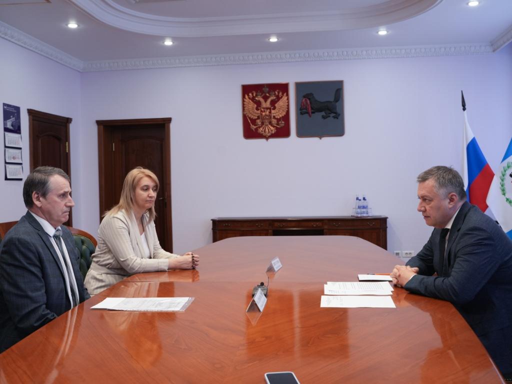 Губернатор встретился с исполняющим обязанности мэра Тайшетского района